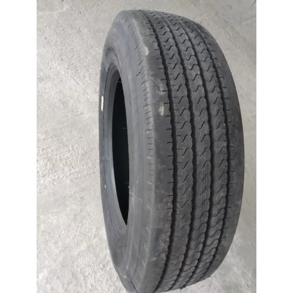 Грузовая шина 255/70 R22,5 Long March LM-120 16PR в Карталы